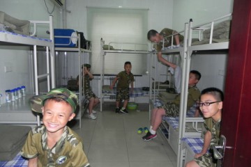 老兵少將軍事訓練營---打背包