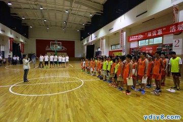 北京天天尚翔籃球訓(xùn)練營-訓(xùn)練