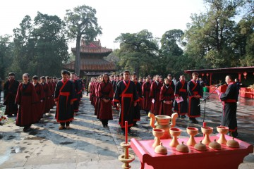 孔子文化學(xué)院圣域同游研學(xué)營(yíng)