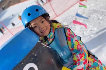 滑雪冬令營