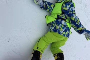 滑雪冬令營